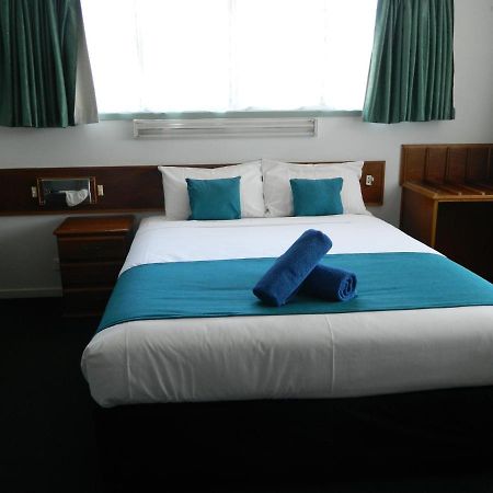 Coachman Motel Тувумба Экстерьер фото